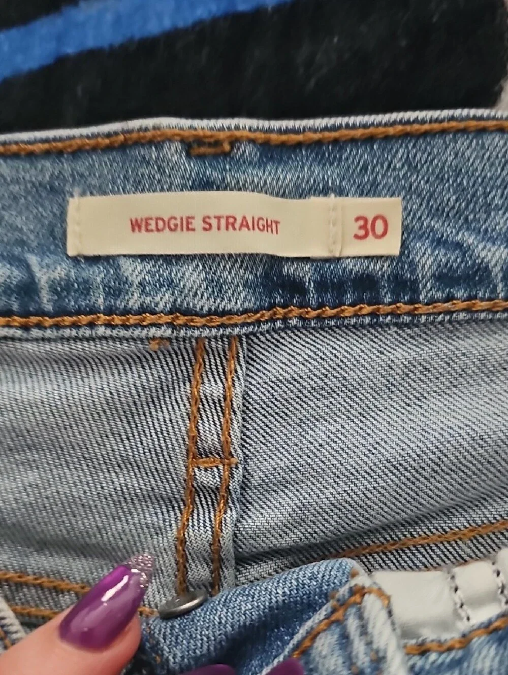 Levis Womens Light Blue Distressed Jeans